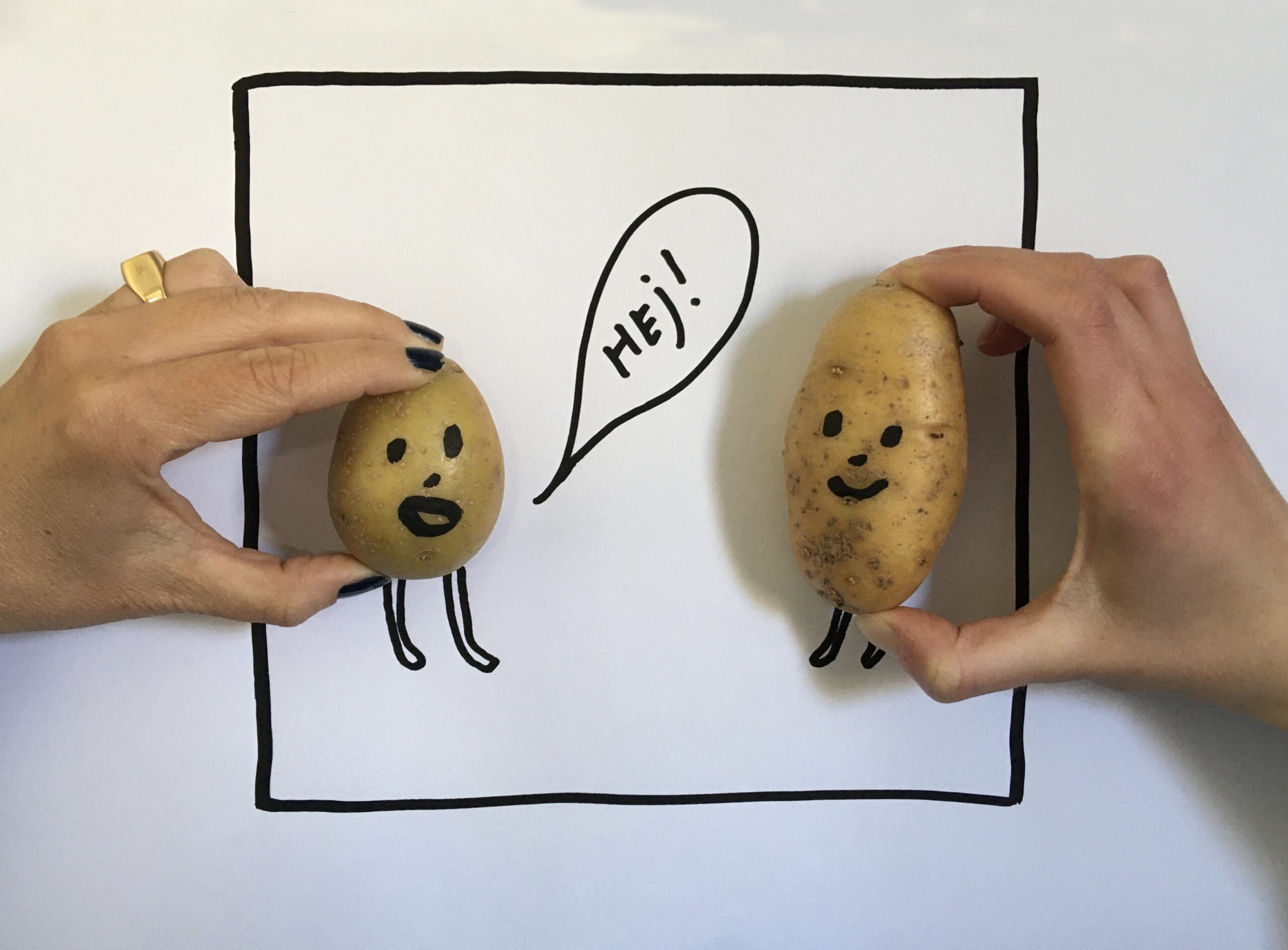 Två potatisar blir figurer i en serieruta